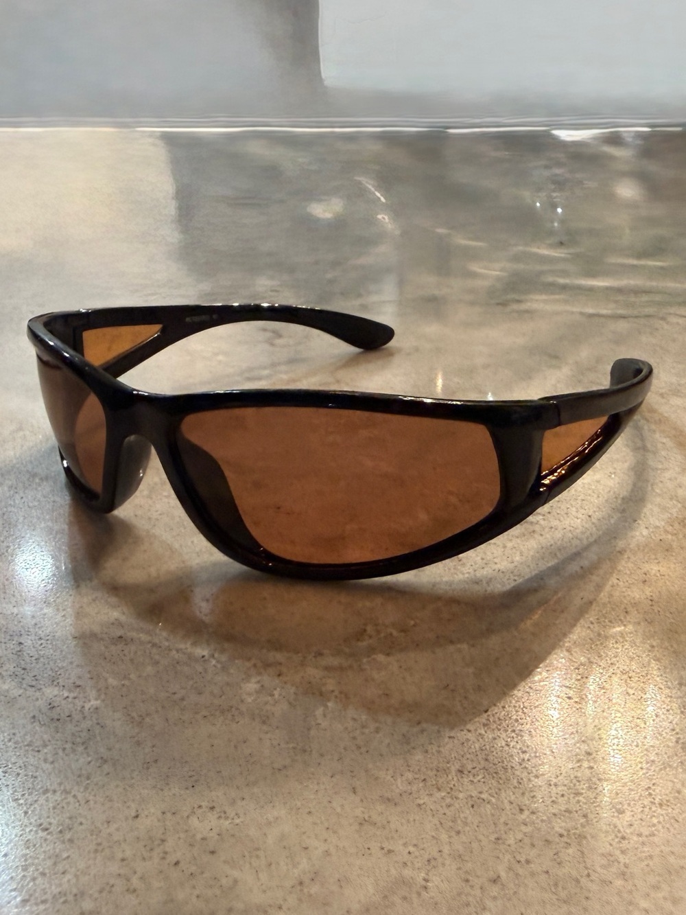 Retro 90s polarized wraparound Black Frame Sunglasses with sheer Brown Lenses